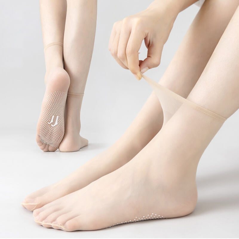 Non-slip and invisible crystal silk socks