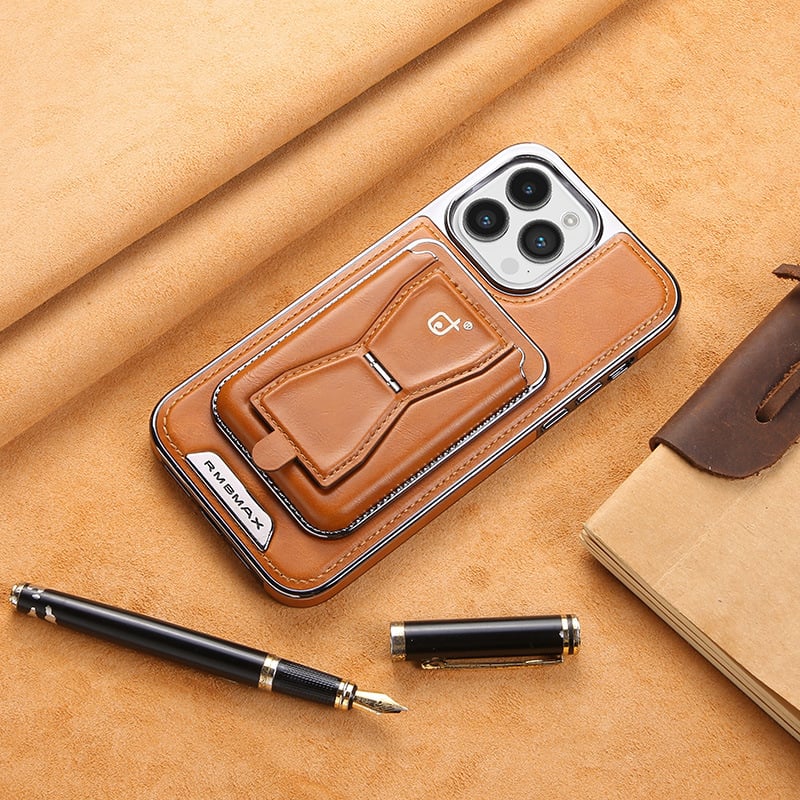 LAST DAY  49% OFFSLuxury leather iPhone case with removable magnetic tape