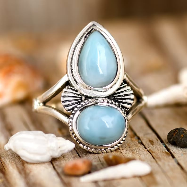 Carved Turquoise Teardrop Ring