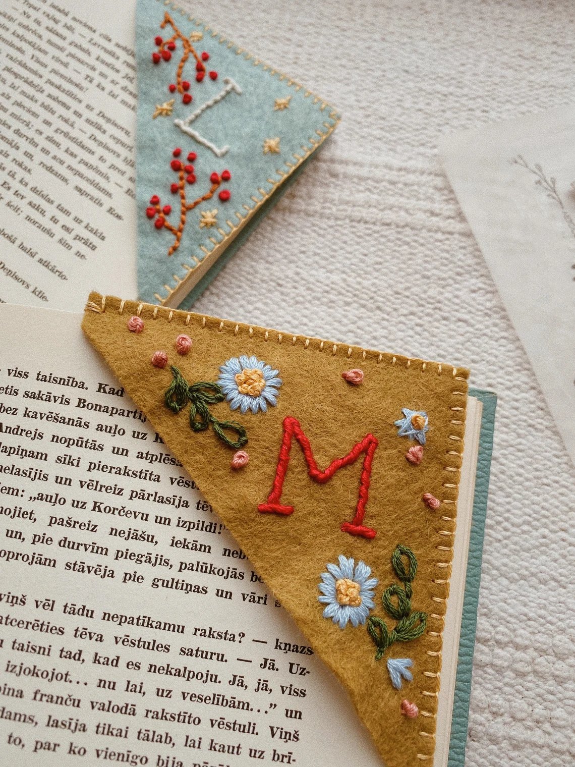 Personalized hand embroidered corner bookmark