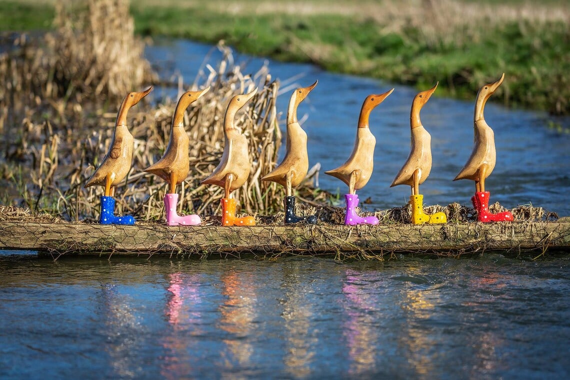 Last Day 49% OFFHand Carved Wellies Duck Family