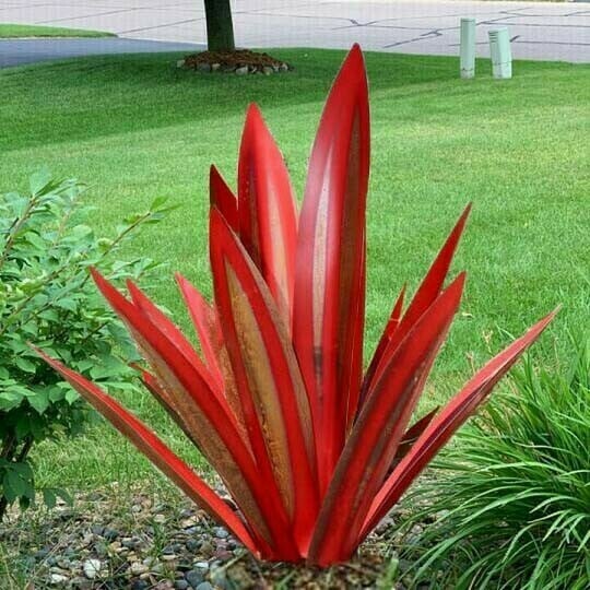 Waterproof Solar Garden Agave