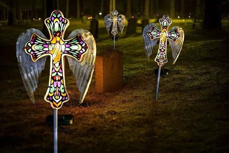 【Last Day 49%OFF】Waterproof  Solar Stained Glass Cross Lamp