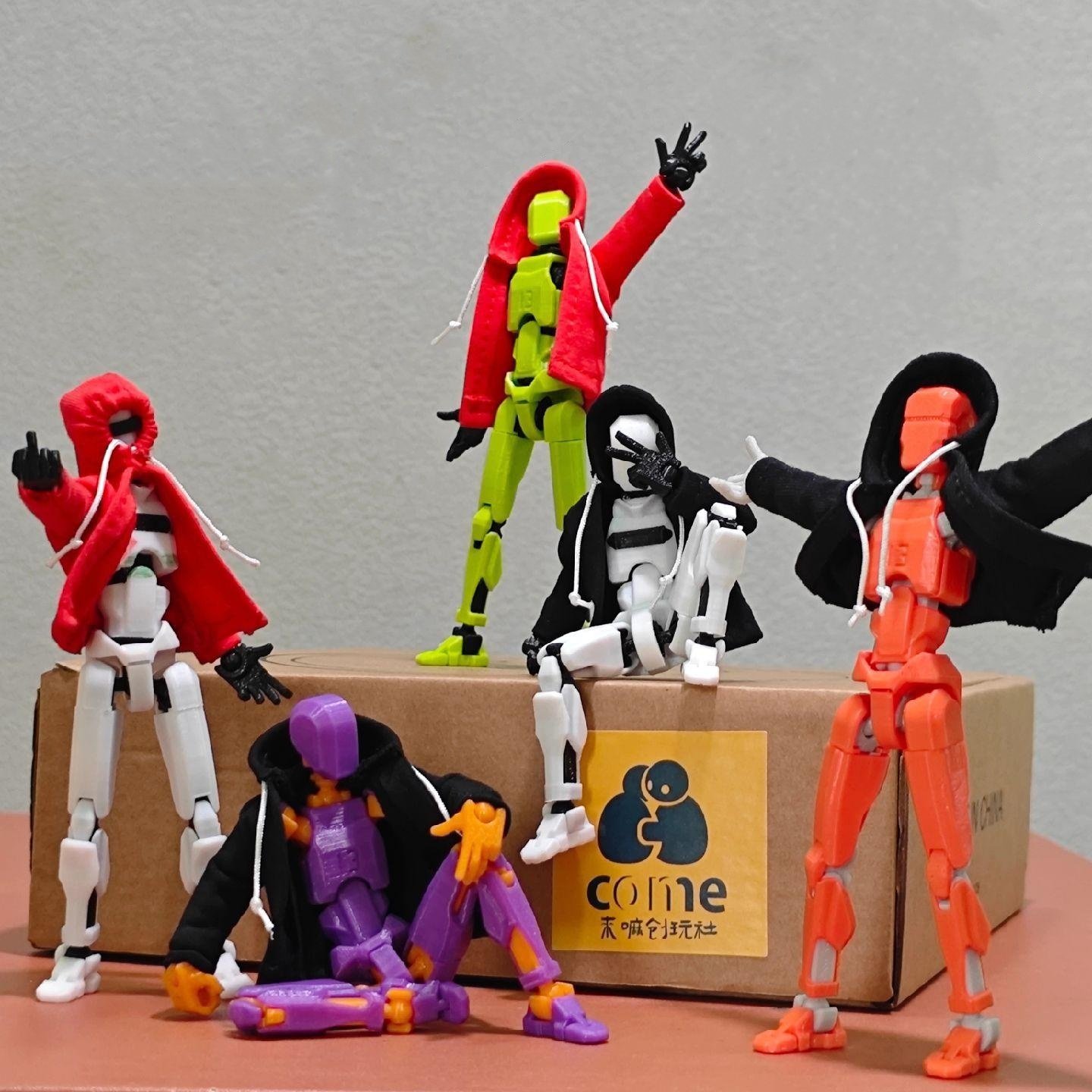 Limited Editions - Hoodie Dummy13 Magnetic Action Figure Set