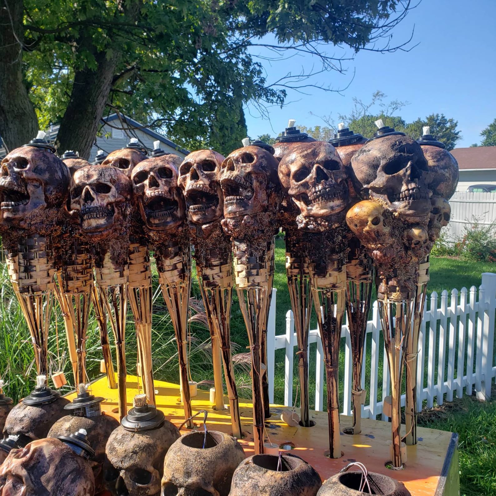 Pre-Halloween promotion Handmade Skull Tiki Torch