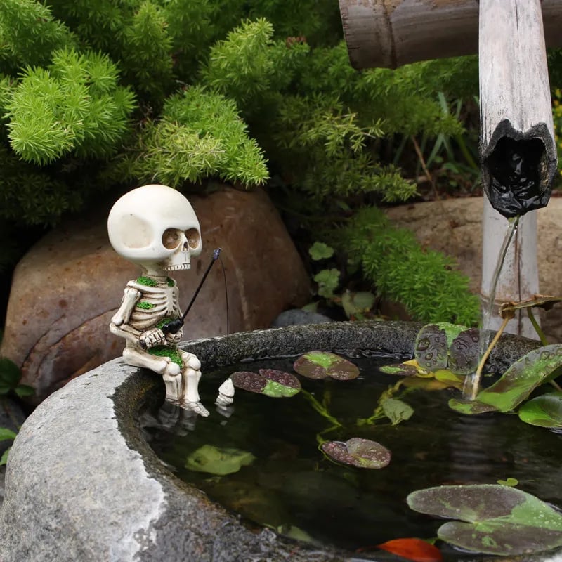 Pre-Halloween promotion FISHING SKELETON GARDEN ACCESSORY